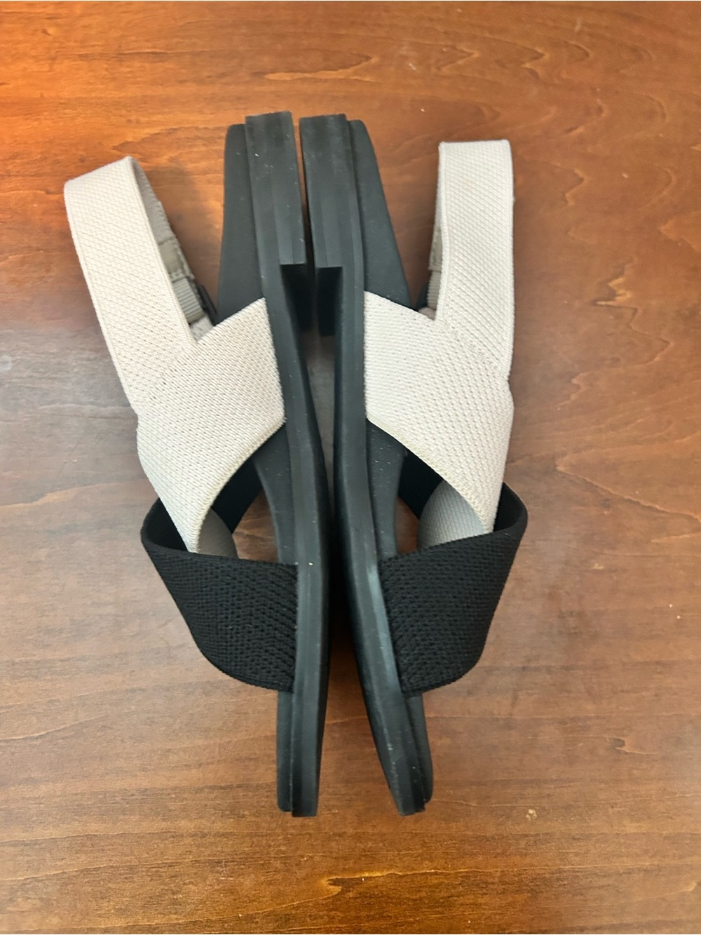 VIVAIA Arch Pro Adapt all comfort Stretch Black & Cream Women's Sandals size 5.5 - Picture 3 of 10